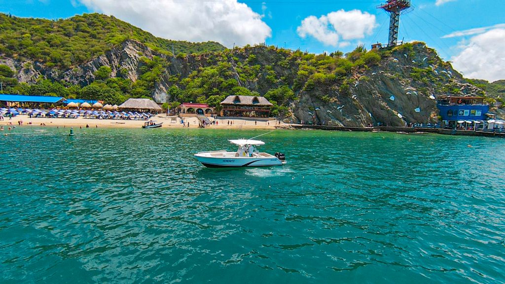 A lancha anchored off Playa Blanca in Santa Marta.